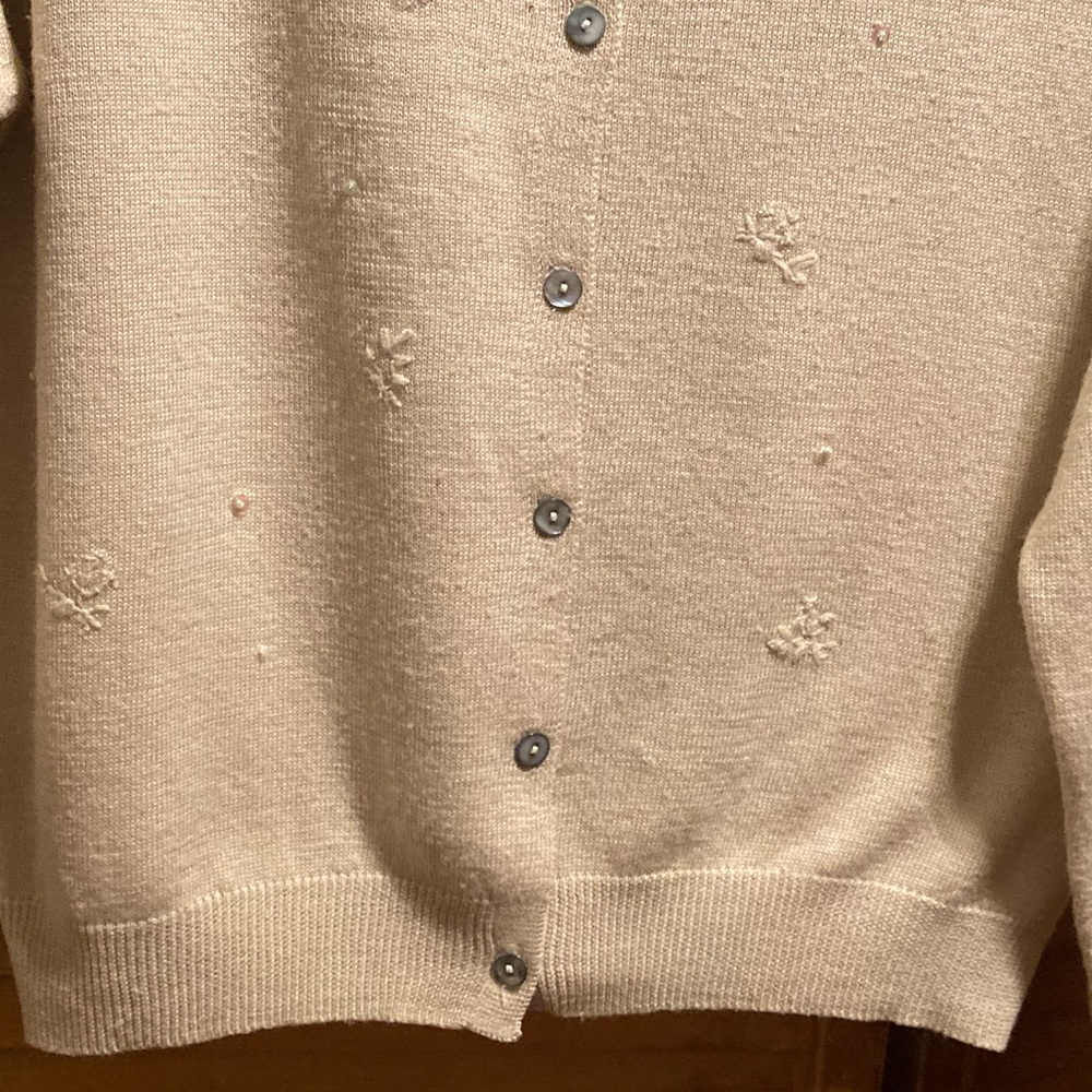 Carolyn Taylor Beige Embroidered & Embellished Cardigan - Picture 9 of 12